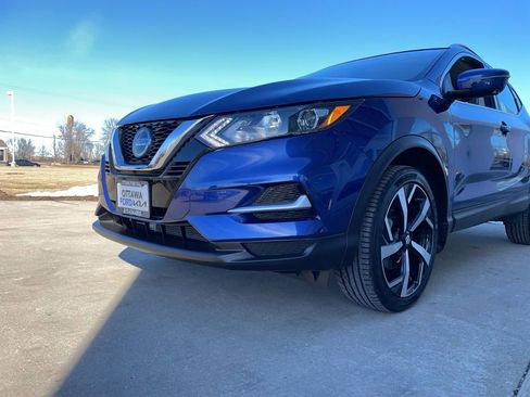 Used 2022 Nissan Rogue Sport SL image 14