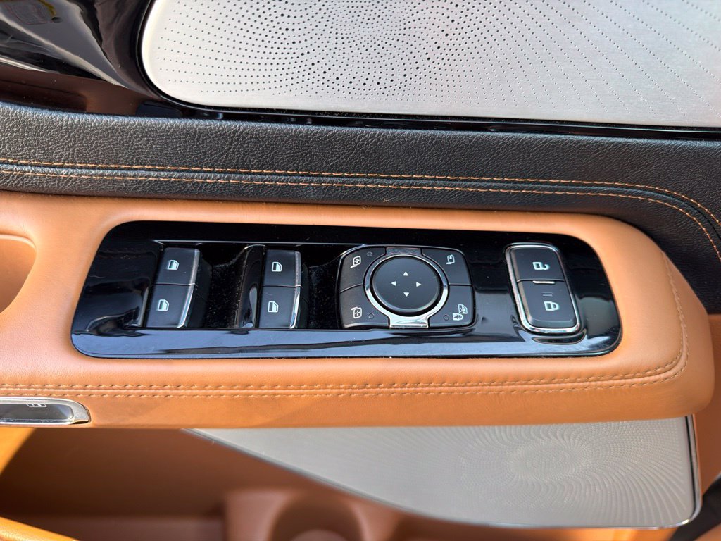 Used 2021 Lincoln Aviator AWD Black Label w/ Dynamic Handling Package image 26