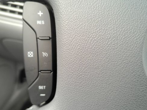 Used 2007 Buick LaCrosse CXL w/ Chromed Appearance Package FWD image 23