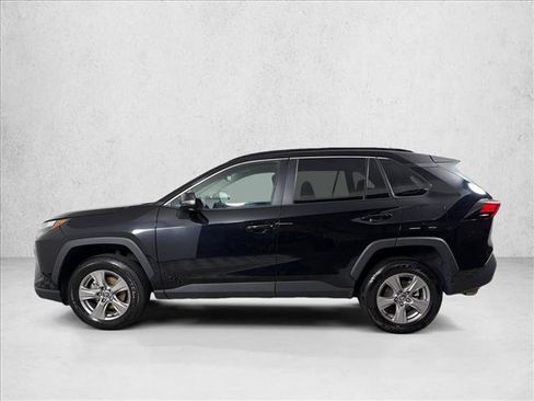 Used 2025 Toyota RAV4 XLE FWD image 6