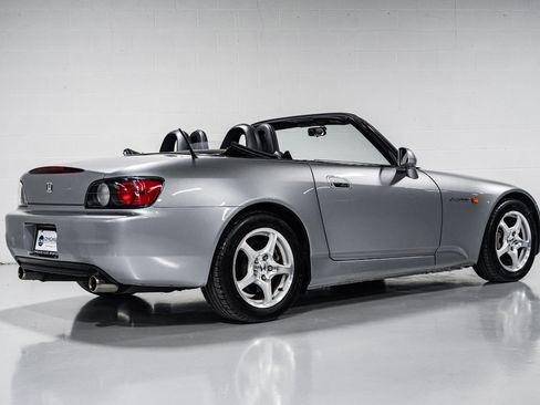 Used 2000 Honda S2000 image 3
