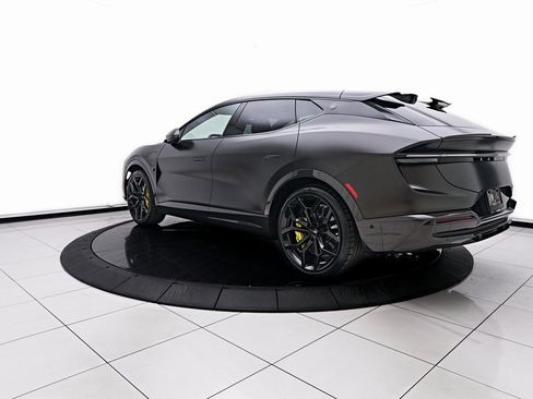 Used 2025 Lotus Eletre image 18