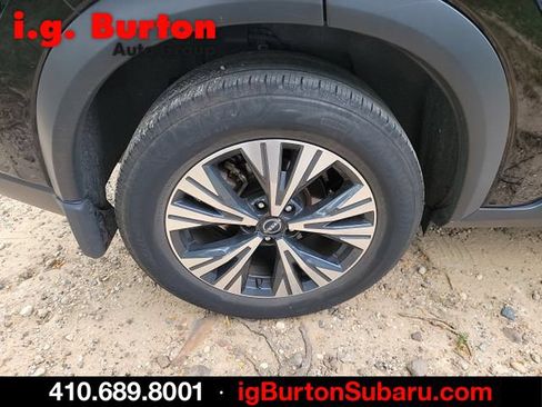 Used 2023 Nissan Rogue SV AWD/4WD image 7