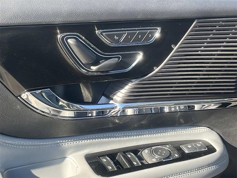 Used 2022 Lincoln Corsair Reserve w/ Equipment Group 201A image 31