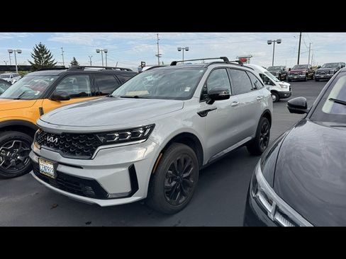 Used 2022 Kia Sorento SX AWD/4WD image 1