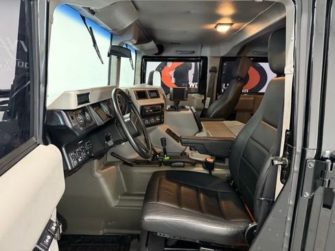 Used 1996 HUMMER H1 4-Door Wagon image 13