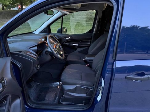 Used 2014 Ford Transit Connect XLT image 9