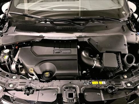 Certified 2026 Land Rover Range Rover Evoque S AWD/4WD image 9