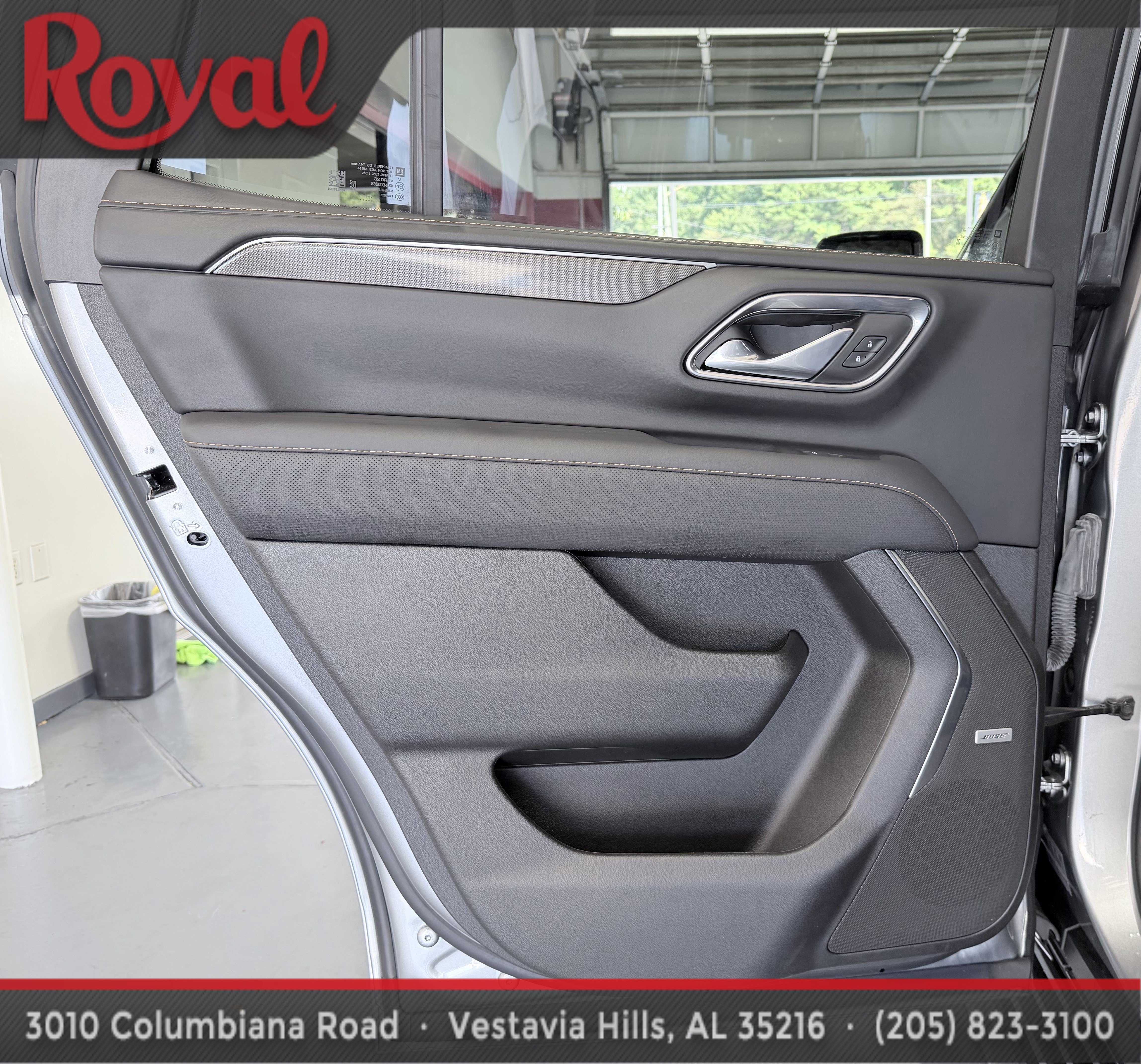 Used 2023 GMC Yukon AT4 AWD/4WD image 14