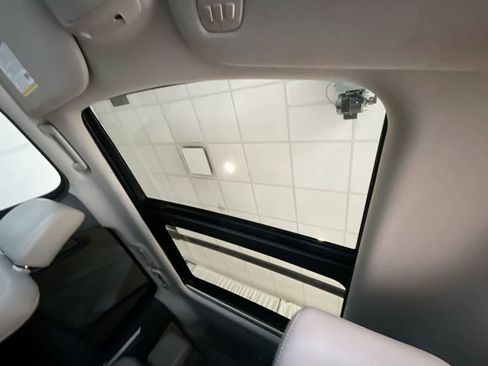 Used 2020 Ford Expedition Max XLT w/ Equipment Group 202A image 22