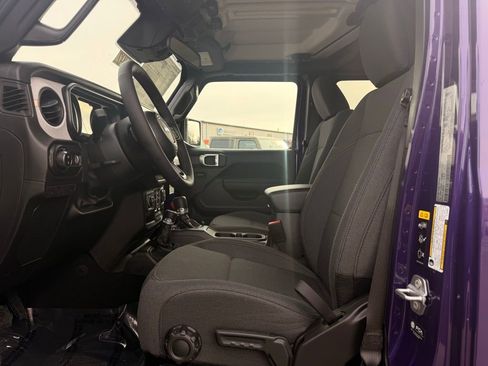 New 2026 Jeep Gladiator Sport image 16