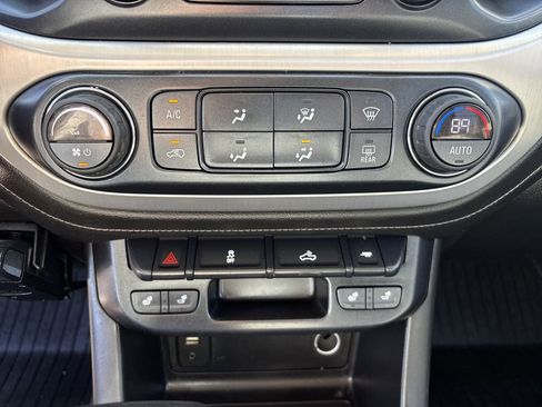 Used 2018 GMC Canyon SLT w/ Trailering Package image 21