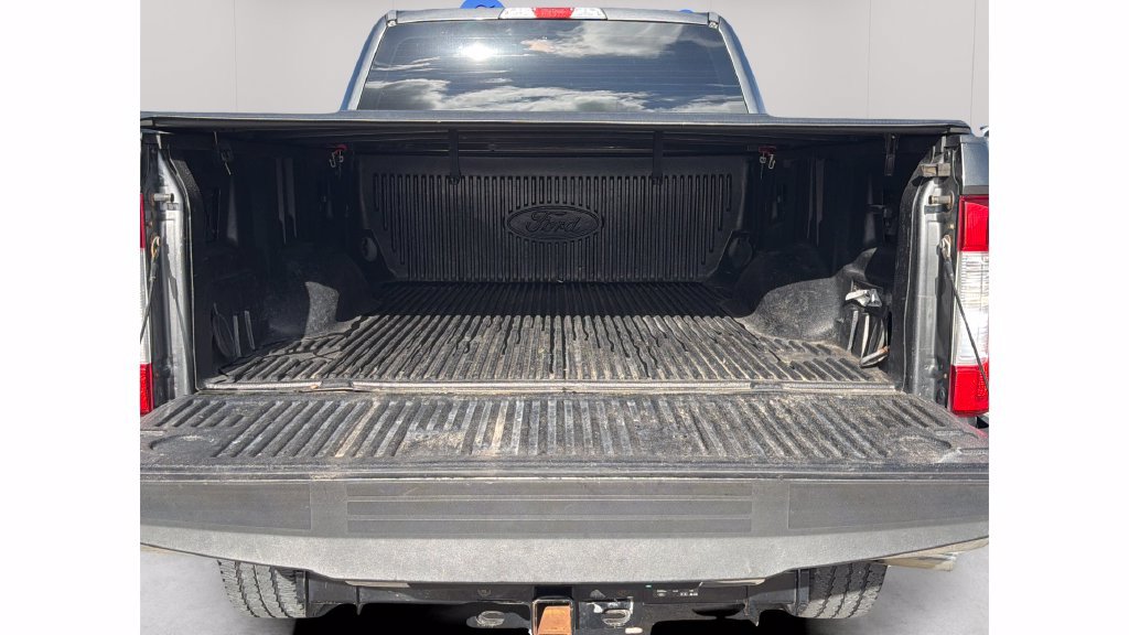Used 2018 Ford F250 XLT w/ XLT Premium Package AWD/4WD image 28