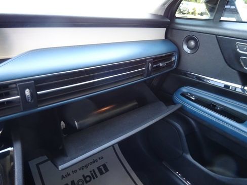 Used 2020 Lincoln Corsair Reserve w/ Beyond Blue Interior Package FWD image 28