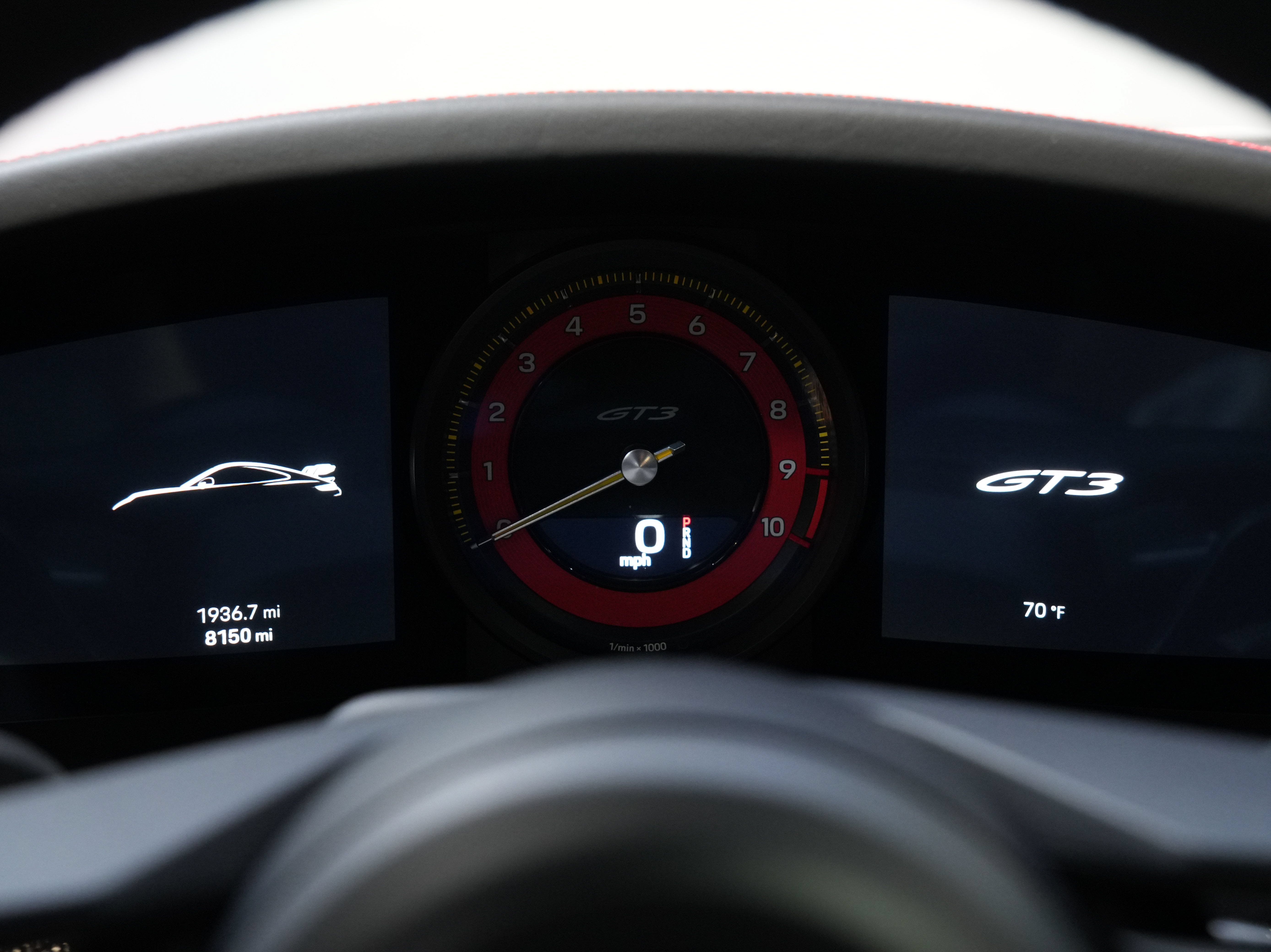 Used 2022 Porsche 911 GT3 RWD image 44