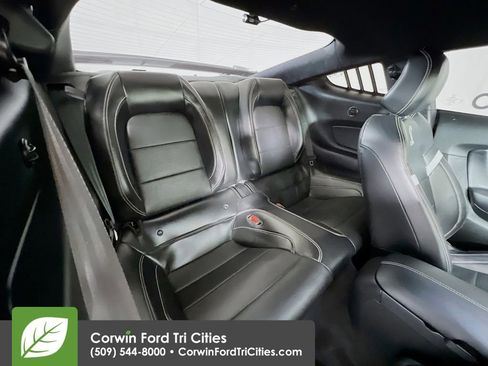 Used 2021 Ford Mustang Shelby GT500 w/ Technology Package RWD image 17