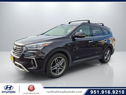 Used 2017 Hyundai Santa Fe SE w/ SE Ultimate Tech Package 03
