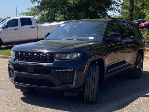 New 2026 Jeep Grand Cherokee L Limited AWD/4WD image 33