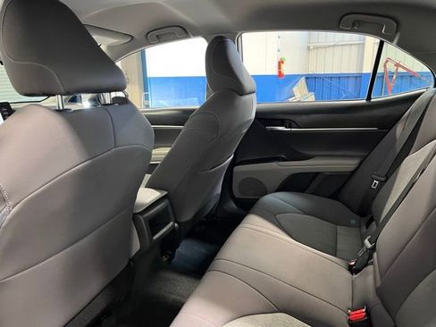 Used 2023 Toyota Camry LE image 17