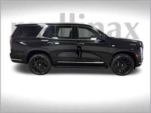 New 2025 Cadillac Escalade Luxury image 24