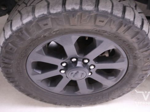 Used 2019 RAM 2500 Laramie image 11