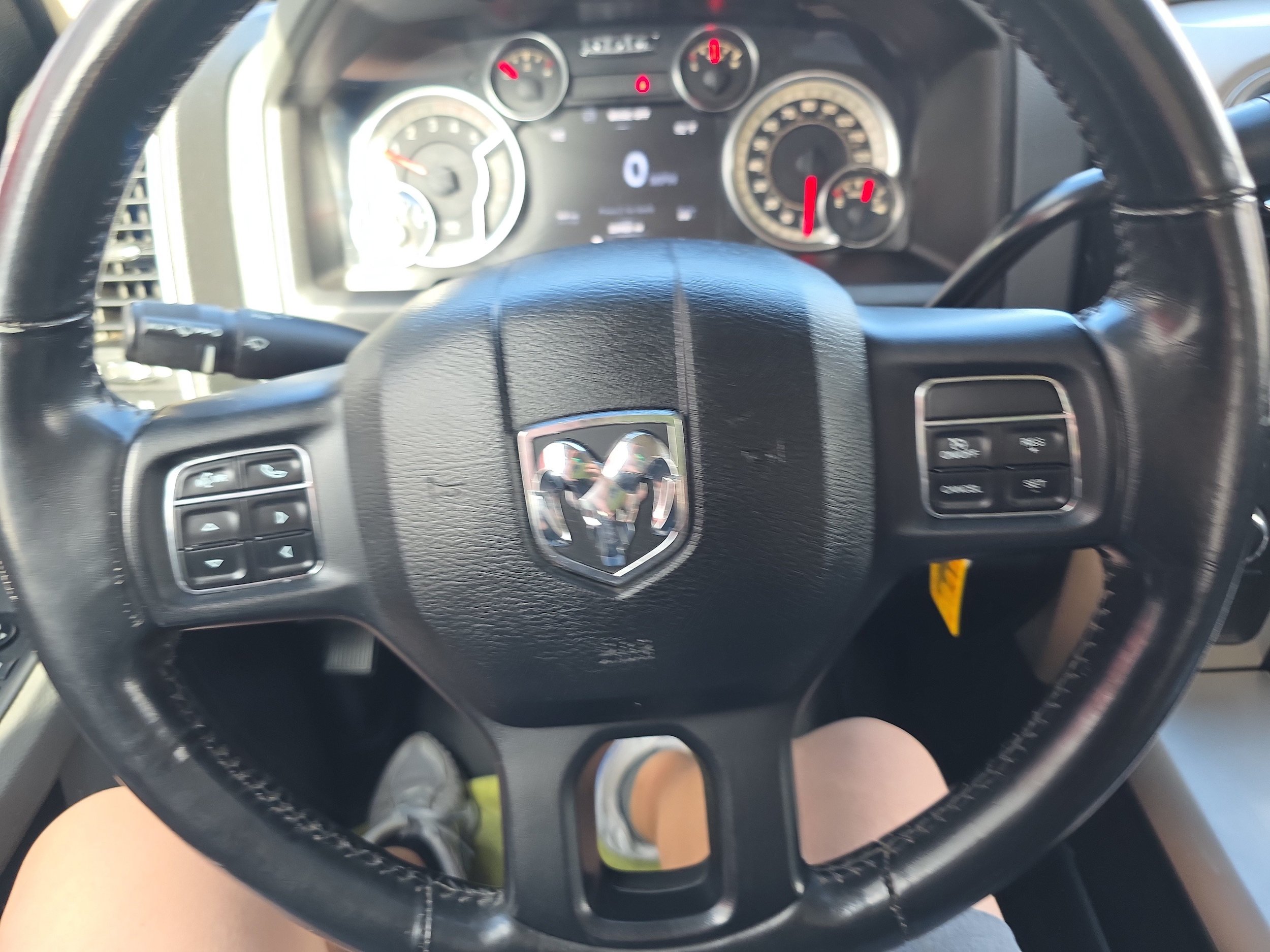 Used 2018 RAM 3500 Big Horn AWD/4WD image 18