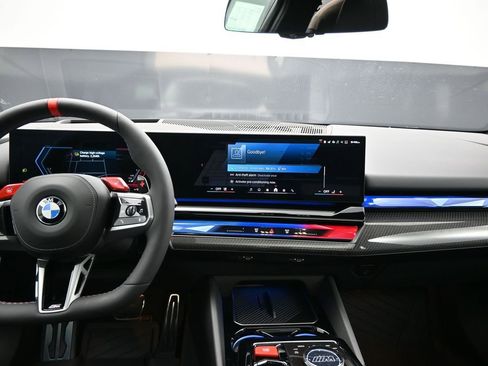 New 2026 BMW M5 w/ Executive Package AWD/4WD image 20