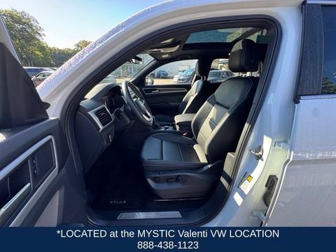 Certified 2023 Volkswagen Atlas Cross Sport SEL AWD/4WD image 32