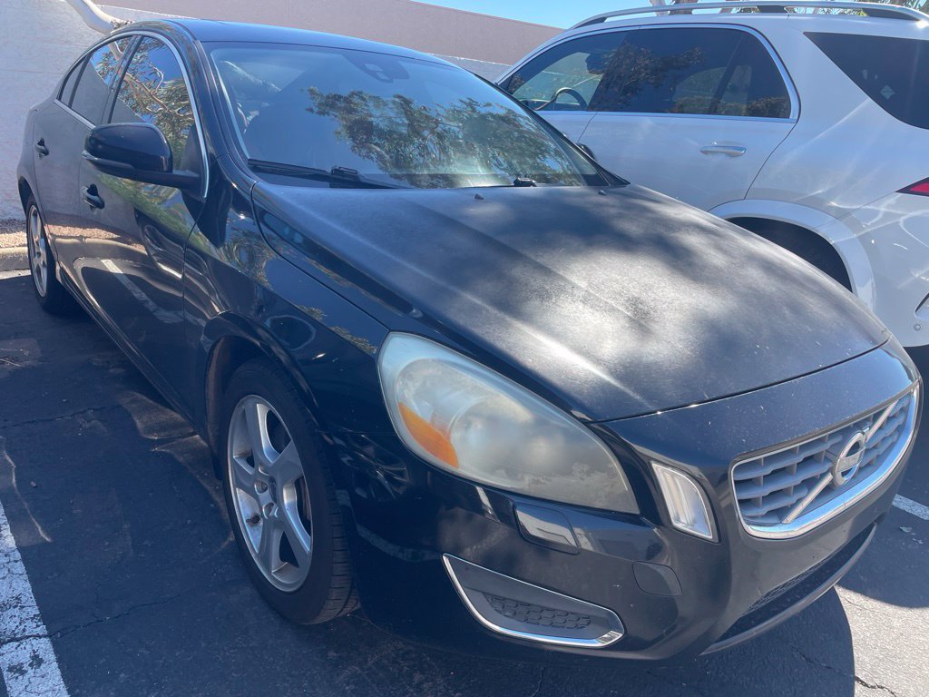 Used 2012 Volvo S60 T5 w/ Climate Pkg FWD image 4