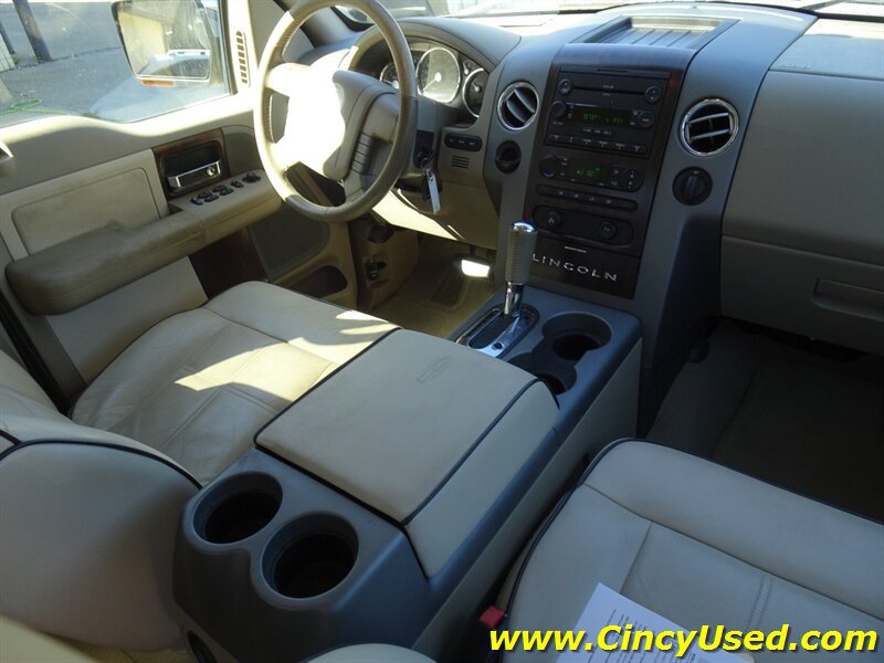 Used 2006 Lincoln Mark LT 2WD image 15