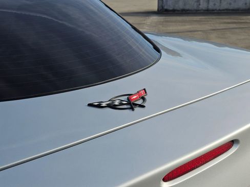 Used 1998 Chevrolet Corvette Coupe image 16