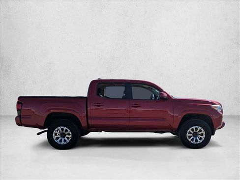 Used 2020 Toyota Tacoma SR w/ SR Convenience Package image 4