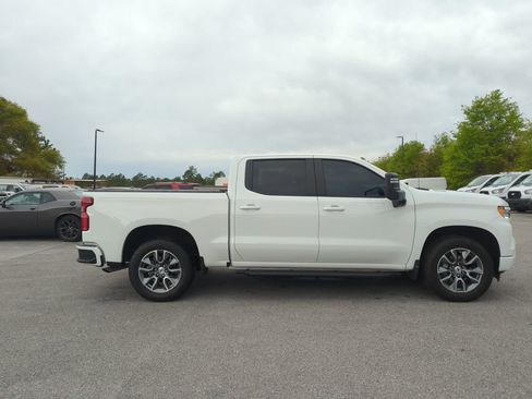 Used 2025 Chevrolet Silverado 1500 RST w/ Max Trailering Package AWD/4WD image 4