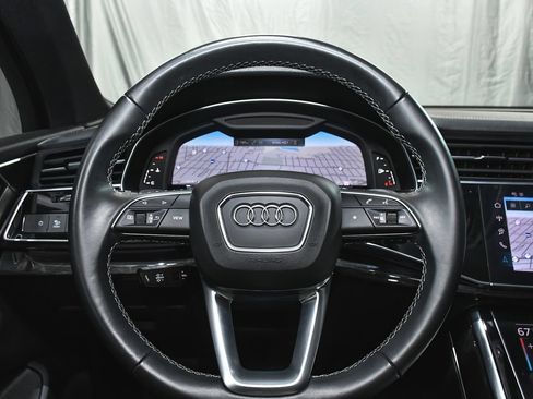 Used 2025 Audi Q7 3.0T Premium w/ Convenience Package AWD/4WD image 39