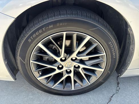 Used 2014 Lexus ES 350 w/ Premium Package FWD image 11