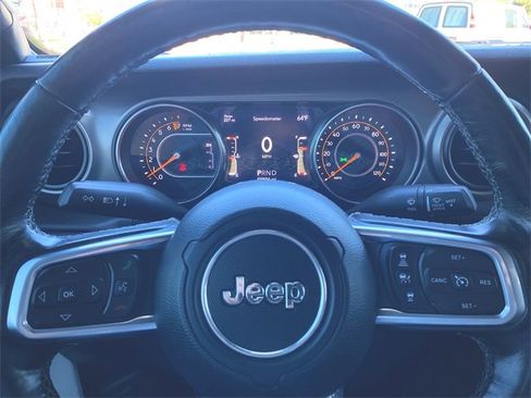 Used 2020 Jeep Gladiator Sport w/ Quick Order Package 24S image 11