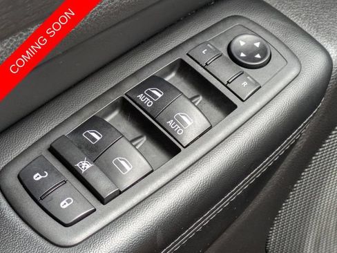 Certified 2018 Jeep Grand Cherokee Laredo RWD image 17