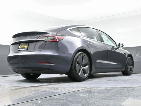 Used 2018 Tesla Model 3 Long Range image 56