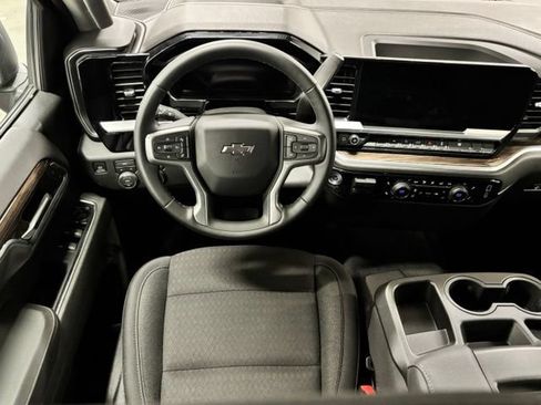 Used 2026 Chevrolet Silverado 1500 RST AWD/4WD image 12