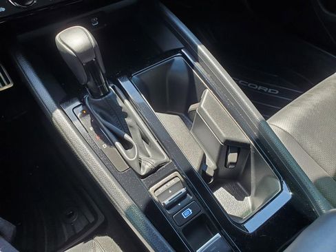 Used 2024 Honda Accord Sport image 27