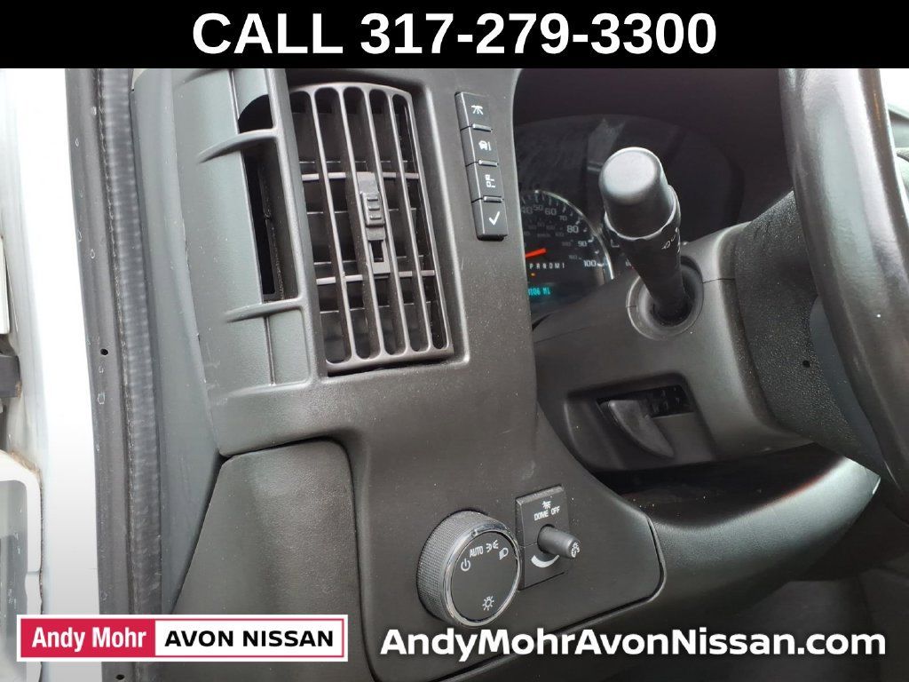 Used 2022 Chevrolet Express 3500 Extended w/ Driver Convenience Package RWD image 19