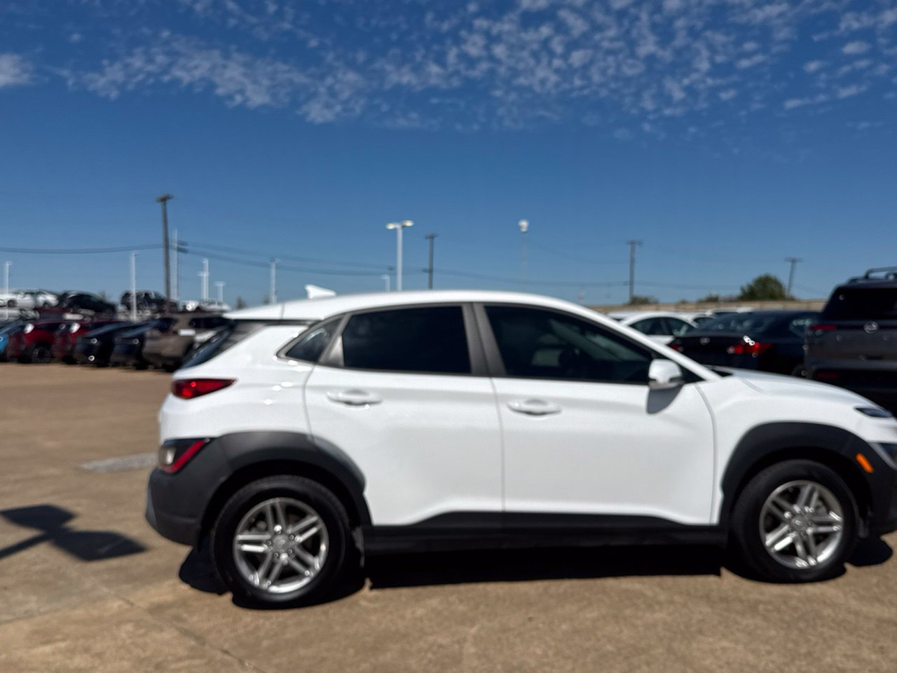 Used 2023 Hyundai Kona SE AWD/4WD image 29