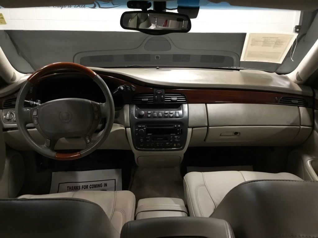 Used 2000 Cadillac De Ville DHS w/ Safety/Security Pkg FWD image 75