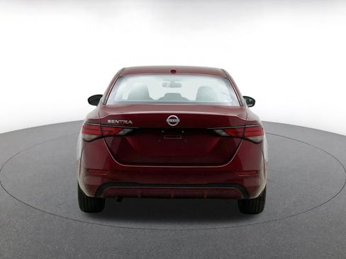 Used 2025 Nissan Sentra SV FWD image 8