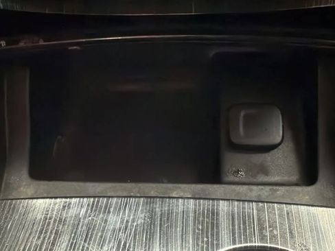 Used 2019 Chevrolet Impala LT image 19