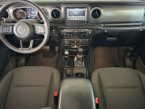 Used 2023 Jeep Gladiator Sport AWD/4WD image 12