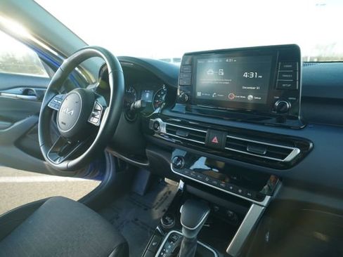Used 2023 Kia Seltos S image 31