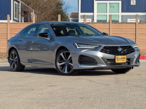 Certified 2025 Acura TLX w/Technology Package image 2