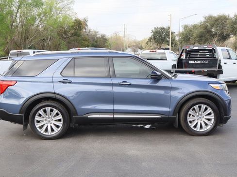 Used 2021 Ford Explorer Limited w/ Equipment Group 301A image 9