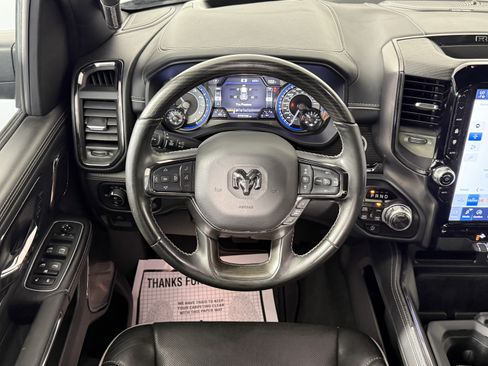 Used 2022 RAM 1500 Limited AWD/4WD image 10